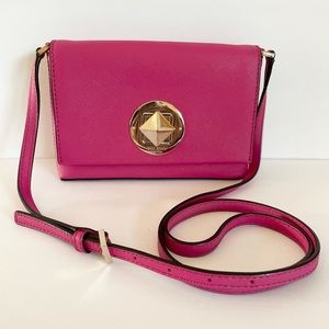 🌸 Kate Spade Hot Pink Crossbody  purse with Gold Hardware 🌸